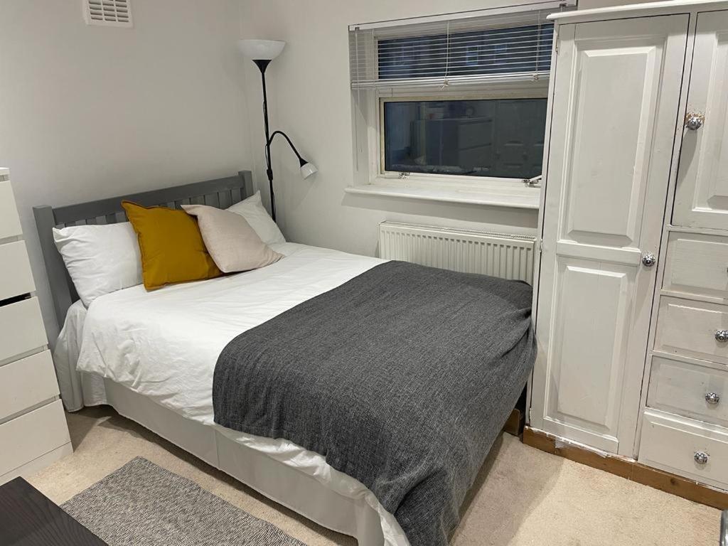 Cozy Private Room London Exterior foto